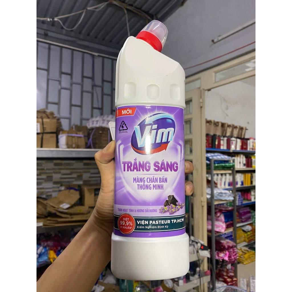  Nước tẩy bồn cầu và nhà tắm VIM trắng sáng oải hương và than hoạt tính 870ml 