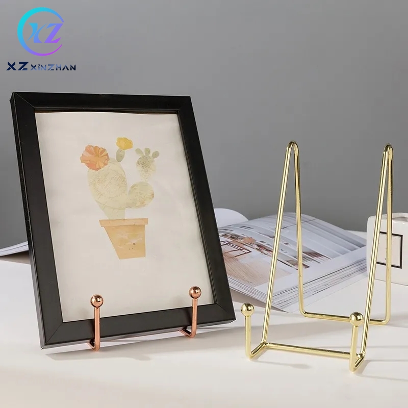 Hình ảnh giá vẽ tấm kim loại đứng chủ Giá kê đĩa đứng khung ảnh trang trí