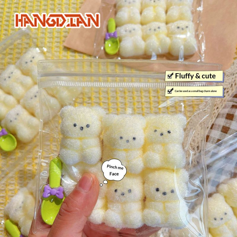 HANGDIAN Cute Bear Squishy Toy Set with Creamy Texture for Stress Relief and Fun ราคา 60 บาท*ส่งฟรี