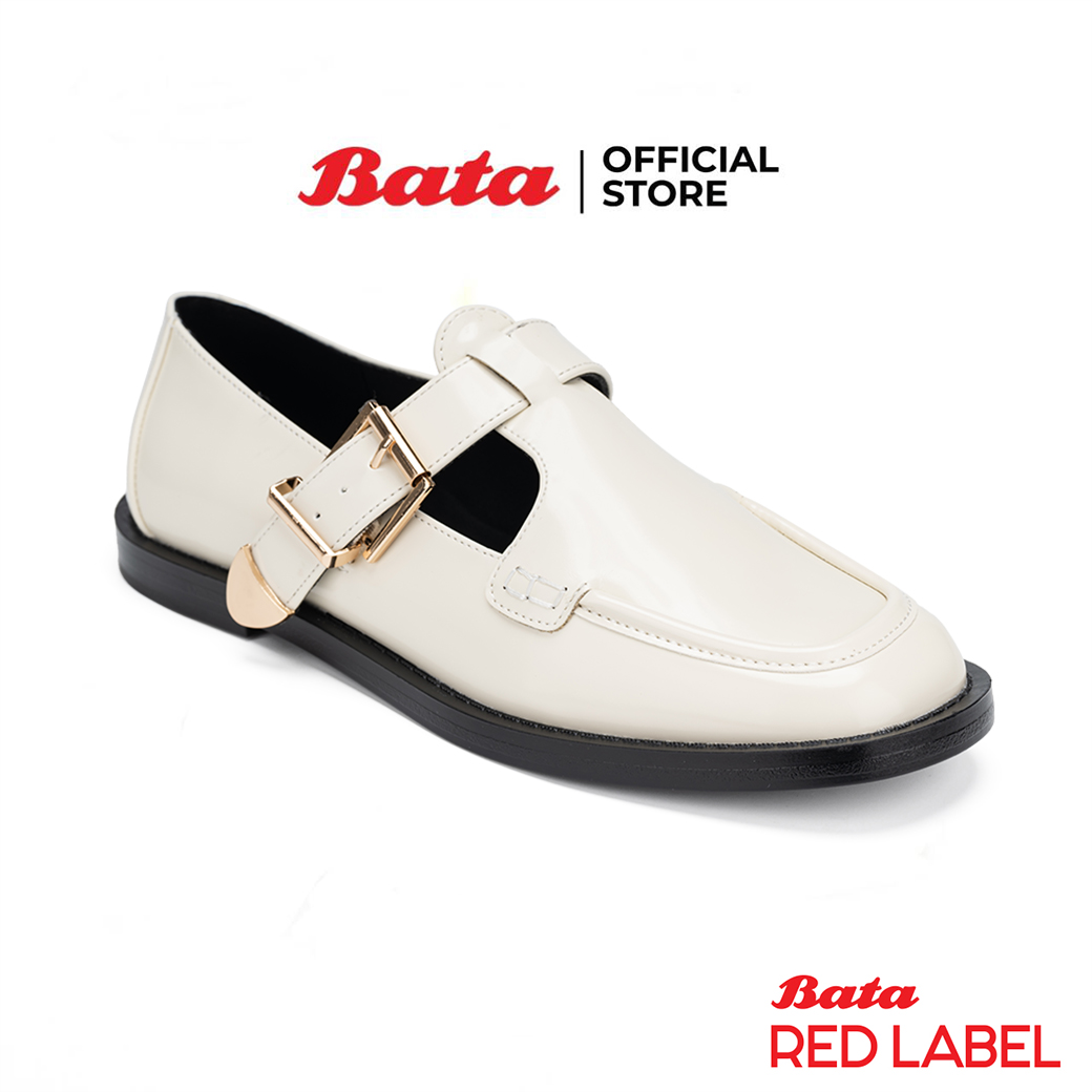 Bata บาจา Red Label รองเท้าโลฟเฟอร์ แบบสวม ส้นแบน สำหรับผู้หญิง รุ่น LORY สีดำ 5606691 สีขาว 5601691 ราคา 700 บาท*ส่งฟรี