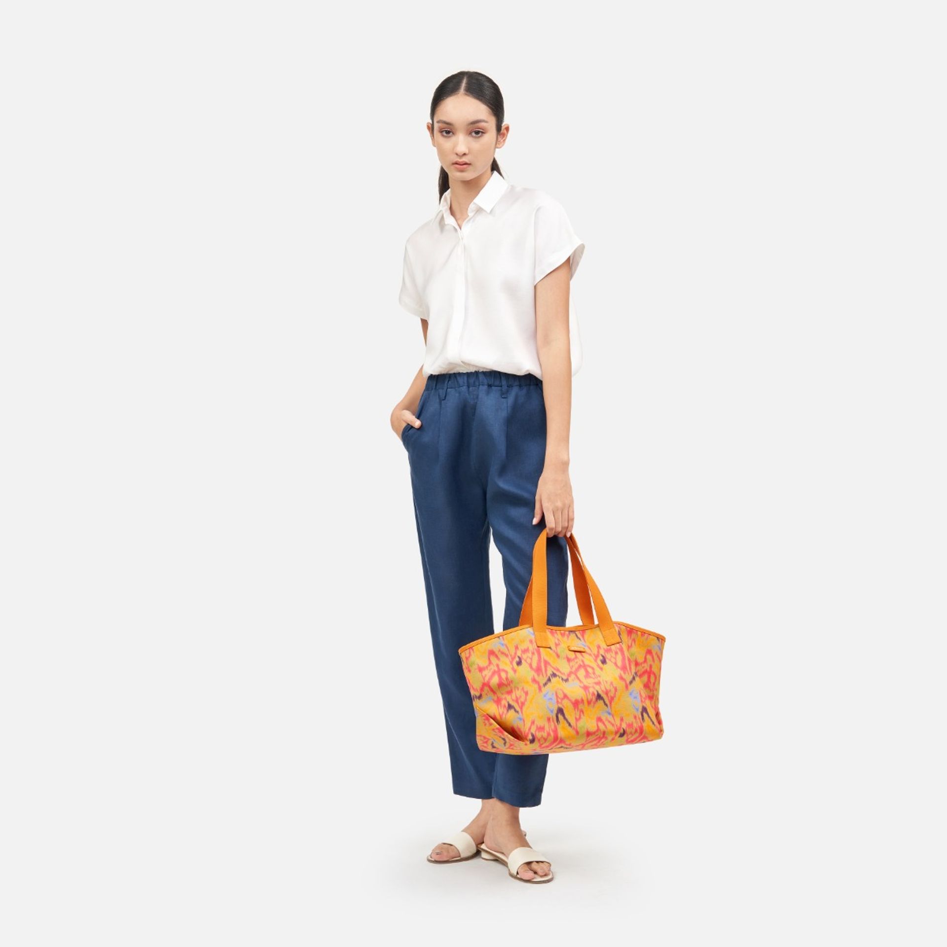 Ikat Capri Medium Beach Bag - Yellow ราคา 4,390 บาท*ส่งฟรี