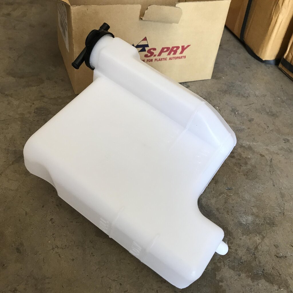 กระป๋องพักน้ำ MAZDA FORD RANGER' 1998-2011,BT50 มาสด้า ฟอร์ด เรนเจอร์ S.PRY J90 / WL81-15-3580D ราคา 321 บาท*ส่งฟรี