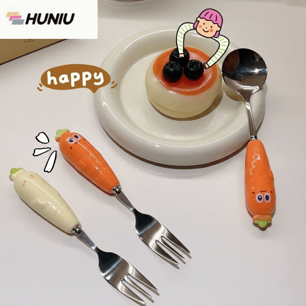 HUNIU ด้ามจับเซรามิก ชุดช้อนส้อมตะเกียบ การ์ตูน นержักร ช้อนและส้อมแครอท น่ารัก พร้อมกล่องเก็บของ ชุดอาหารเด็ก นักเรียน ราคา 224 บาท*ส่งฟรี
