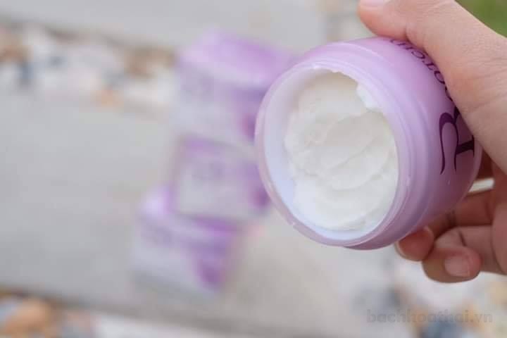 Tẩy thâm đen Bootchy White Snow Queen Extra Body Cream