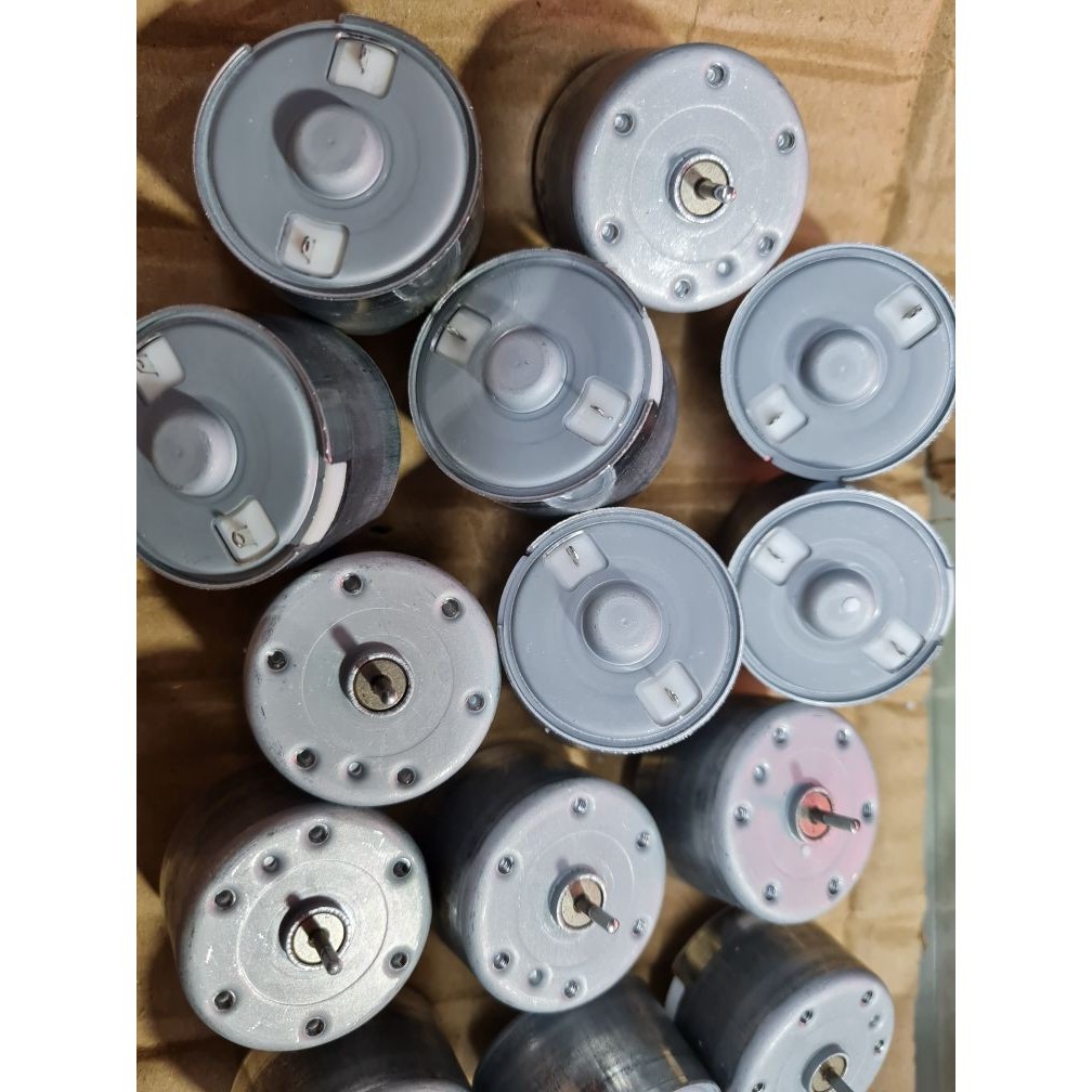mô tơ 12v zin dùng cho bo ổn áp lioaa giá 1chiếc--- ana---