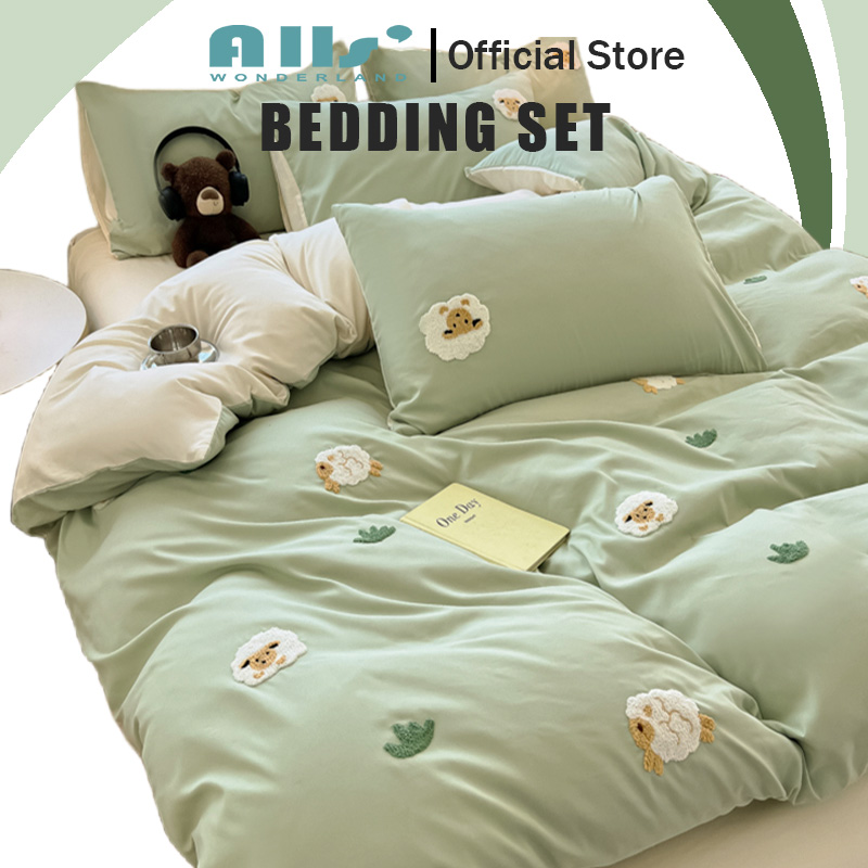 Alls' Wonderland Solid Color Duvet Cover Set With Cute Sheep Cake Design 4 in 1 Bedding Set Soft Bedsheet Set ราคา 796 บาท*ส่งฟรี