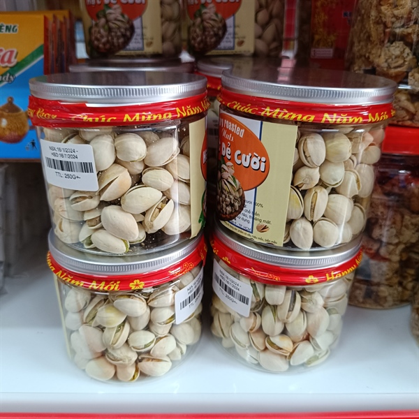Hạt dẻ cười lọ bé 250g