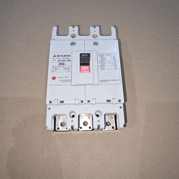MITSUBISHI NF250-CW 200A 3P MCCB MITSUBISHI 200A 3P NF250CW 18KA- TEKNO HEMAT01 Harga 1,560,000 rupiah*Gratis Ongkir
