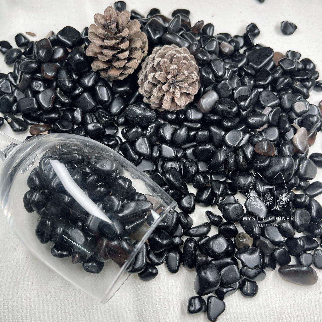 Vụn đá Black Obsidian , đá thạch anh, đá thanh tẩy bài Tarot, đá phong thuỷ
