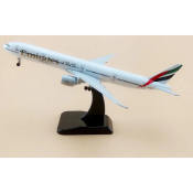 19cm Metal Plane Air Emirates Airlines A380 B777 300ER Airplane Model Airways Aircraft w Wheels Stand Airplane Construction Kits