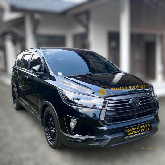 Bodykit Innova Venturer 2021-2022 duraflex - FULLSET Harga 3,750,000 rupiah*Gratis Ongkir
