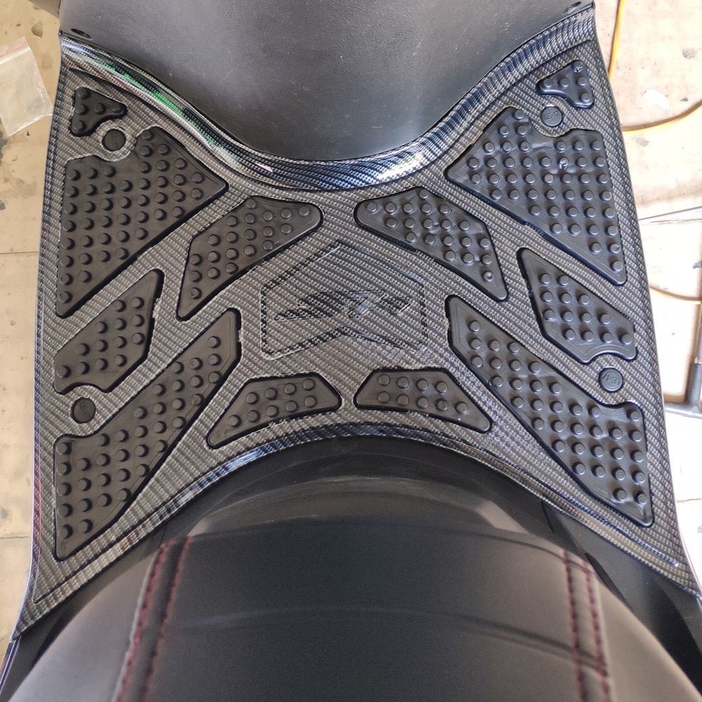 Thảm carbon honda sh 2017 - 2018 - 2019. thảm lót chân sh 2017 - 2019 vân cacbon đẹp bền