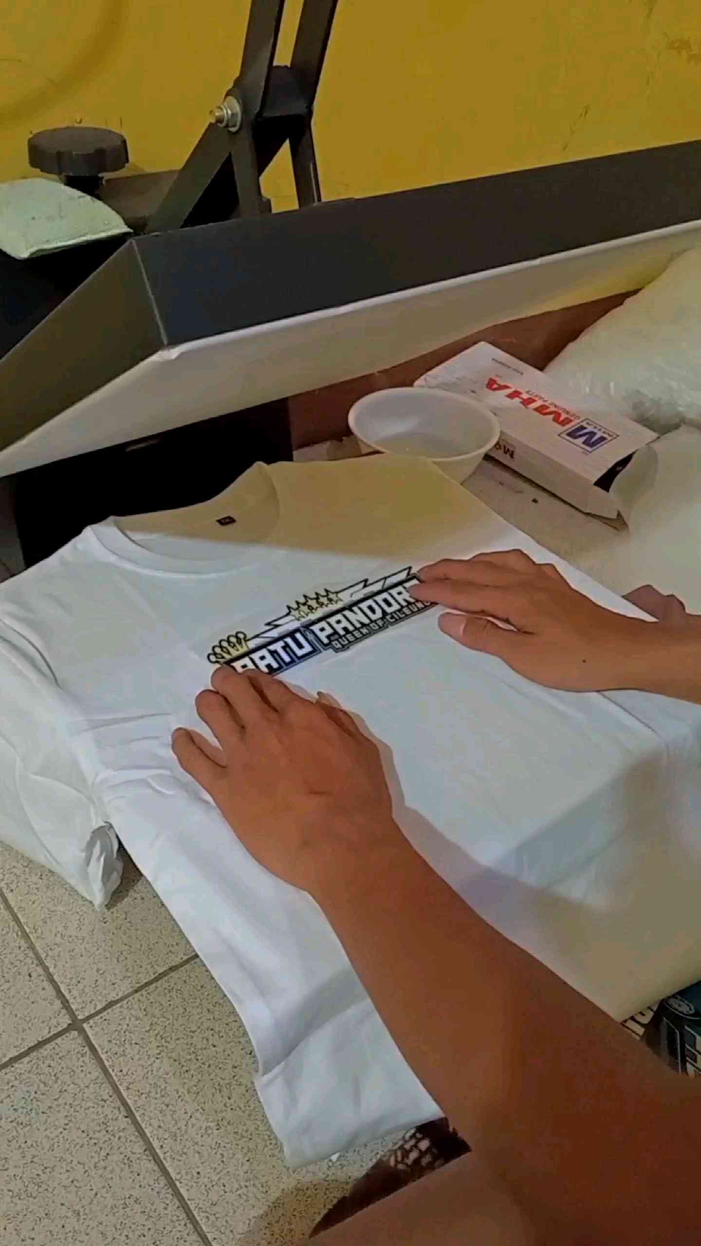 BAJU KAOS ANAK BUS RATU MAHER USIA 1-12 TAHUN BAHAN CATTON COMBED30S