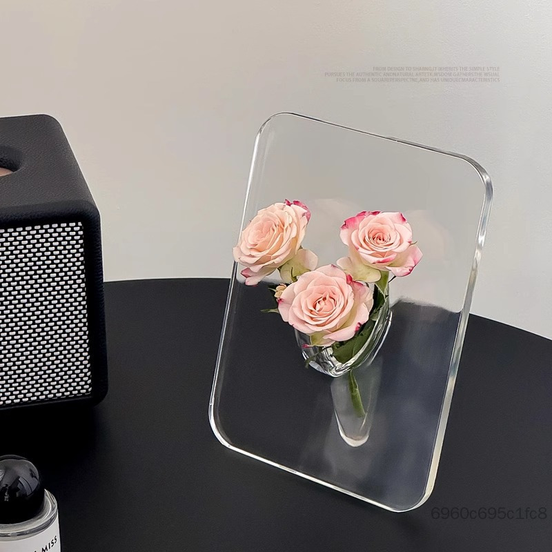 ชุดกรอบรูปและแจกันหรูหราสำหรับตกแต่งทางเข้าห้องนั่งเล่น ราคา 140,533 บาท*ส่งฟรี