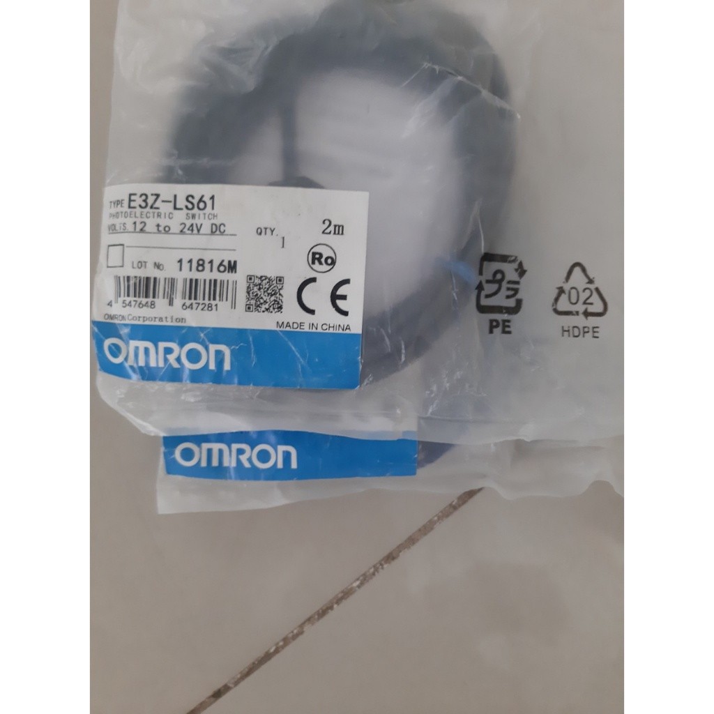 Cảm Biến Quang OMRON E3Z-LS61 - Độ Nhạy Cao, Chống Nhiễu Tốt, Lắp Đặt Dễ Dàng