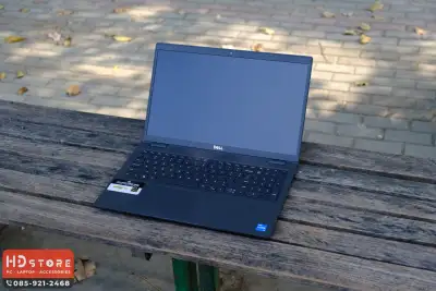 Laptop Dell Latitude 3520 70251592 (Core i5-1135G7 | 4GB | 256GB | Intel Iris Xe | 15.6 inch FHD | Fedora | Đen)