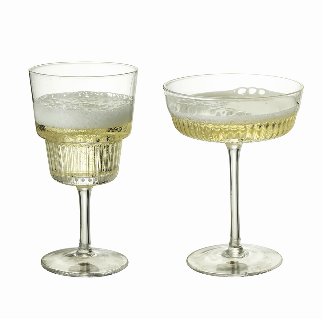 1 cái gợn  sâm banh thủy tinh,  sâm banh ly, cốc tail ly