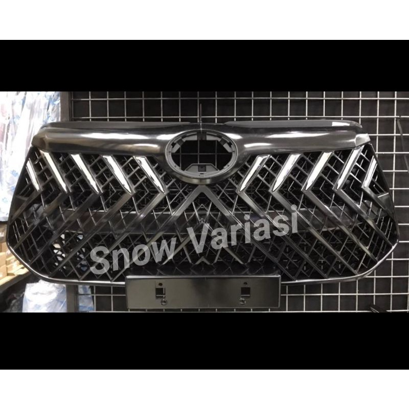Gril Grille lexus All new innova hitam lis chrome Harga 1,350,000 rupiah*Gratis Ongkir