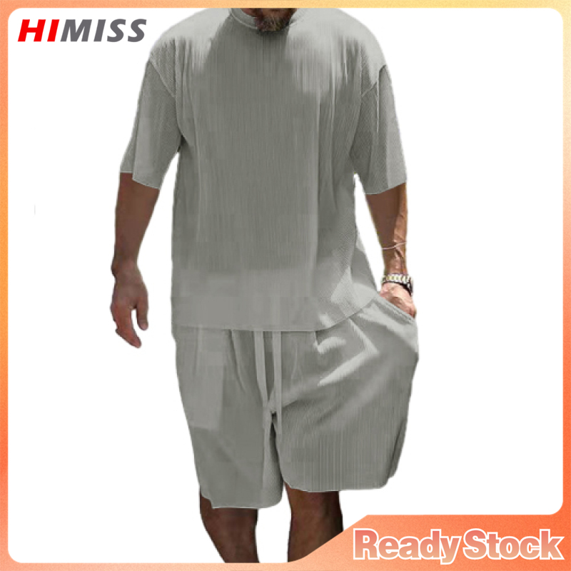 2 Pcs Men's Loose Shorts Set Crew Neck Ribbed Knit Short Sleeve T-Shirt Drawstring Waistband Shorts Set ราคา 479 บาท*ส่งฟรี