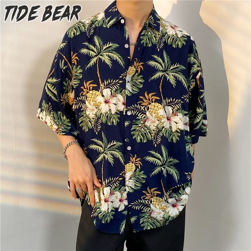 TIDE BEAR Men's V-neck loose short-sleeved Hawaiian shirt Retro vintage style high-end beach shirt ราคา 175 บาท*ส่งฟรี