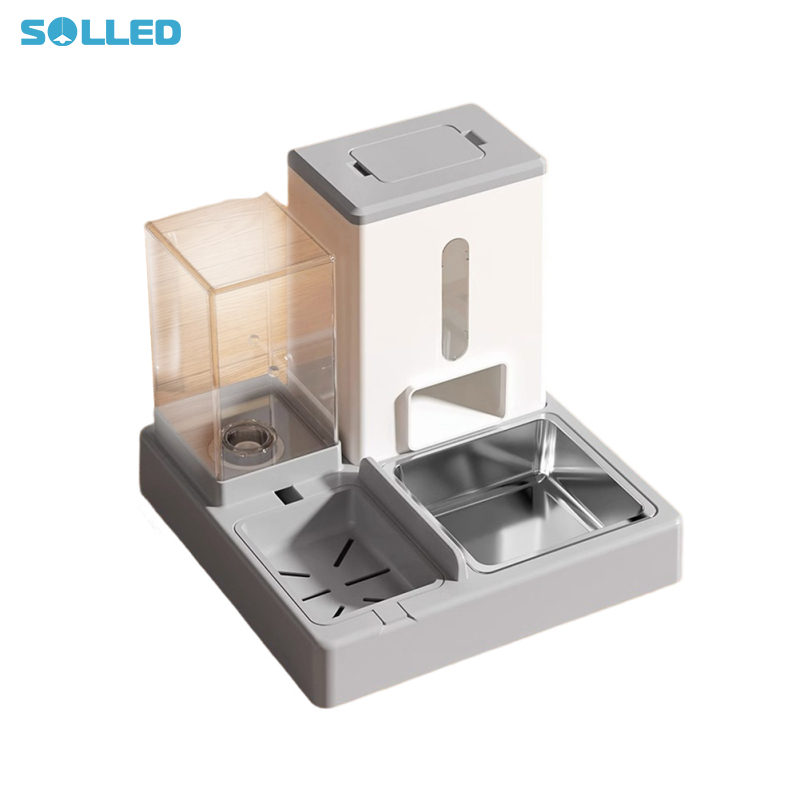 Pet Feeder And Water Dispenser Set 2 In 1 Large Capacity Automatic Feeding Watering Dispenser For Cats Dogs Pets ราคา 540 บาท*ส่งฟรี