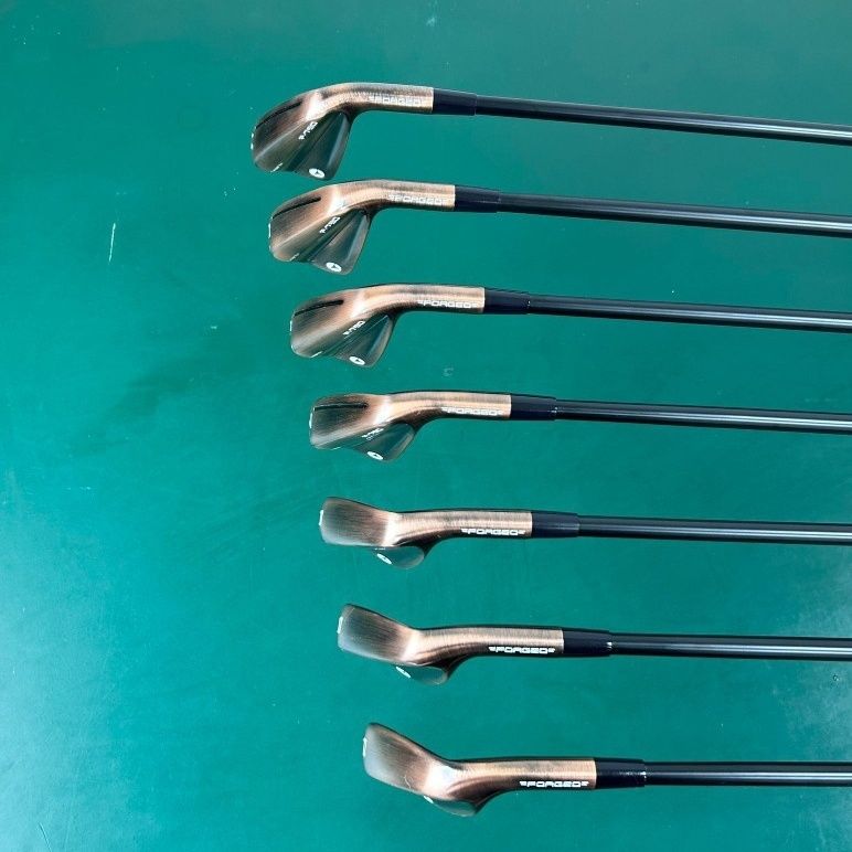 Limitierte Auflage, Taylormade, NEUESTE Golfschläger, 2024, IRONS Iron Set, 4. Generation, P790, Bügelset, 4-9P R/S, Flex Steel (7 Stück)
