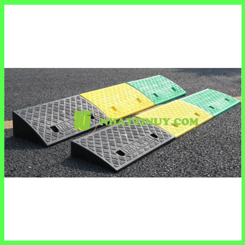 Gờ leo dốc nhựa kích thước:10x27x50cm