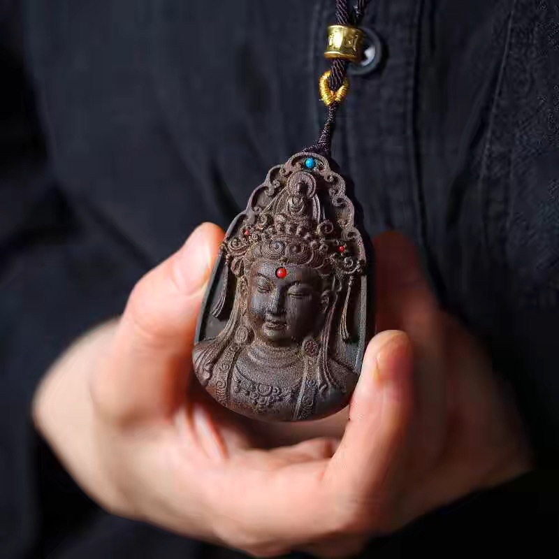 Dây Chuyền Gỗ Trầm Hương Khắc Phật Quan Âm Tỏa Hương Thơm Tự Nhiên, Mặt Dây Bình An May Mắn Cao Cấp