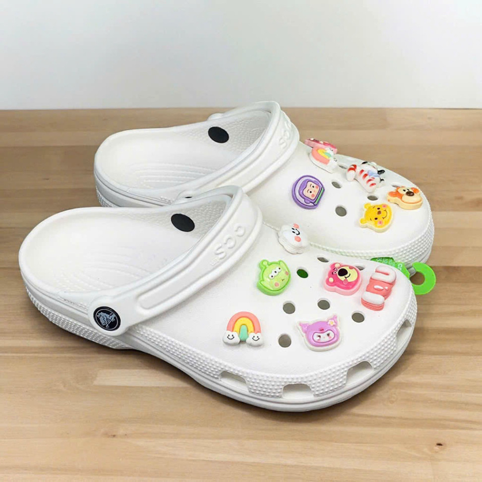 Classic Men's and Women's Waterproof Backless Sandals Comfortable for Women with Cute Charms - 2