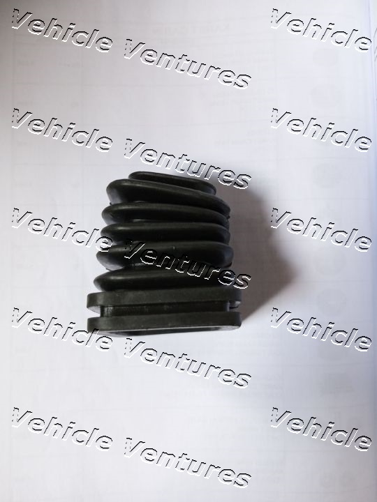 KARET BOOT GARPU SENDOK KOPLING MITSHUBITSHI COLT DIESEL CANTER FE-71- 74 -75 -83 PS110 PS125 Harga 20,250 rupiah*Gratis Ongkir