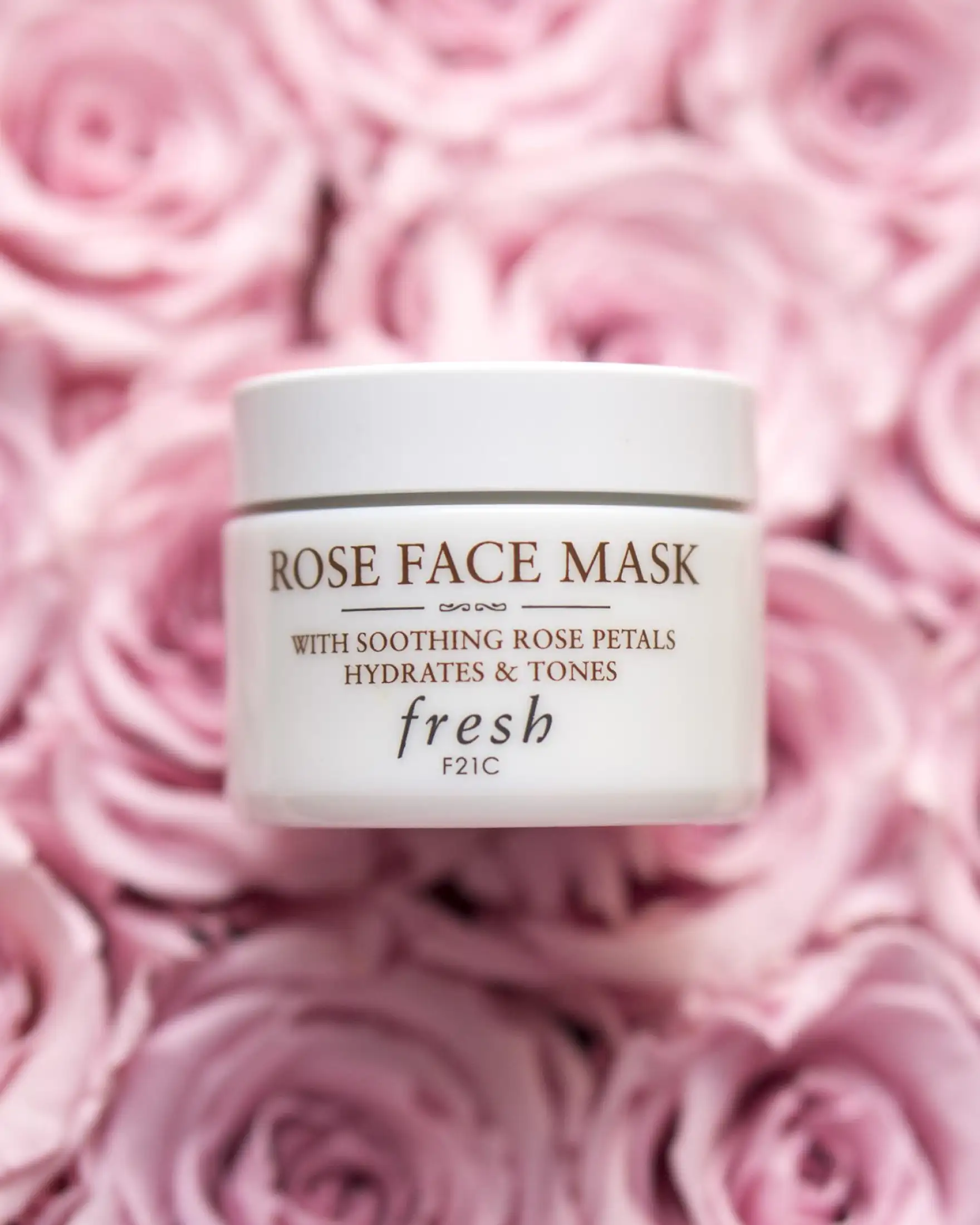Фреш маска отзывы. Fresh Rose face Mask. Rose face Mask 15 ml. Fresh Rose Mask Night. Rose Petal Essence facial Mask.