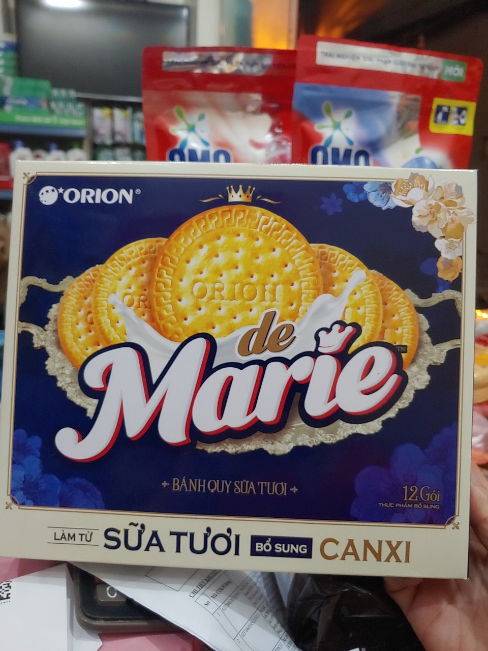 Bánh Quy Sữa Tươi de Marie Orion Hộp 384g (12 gói)