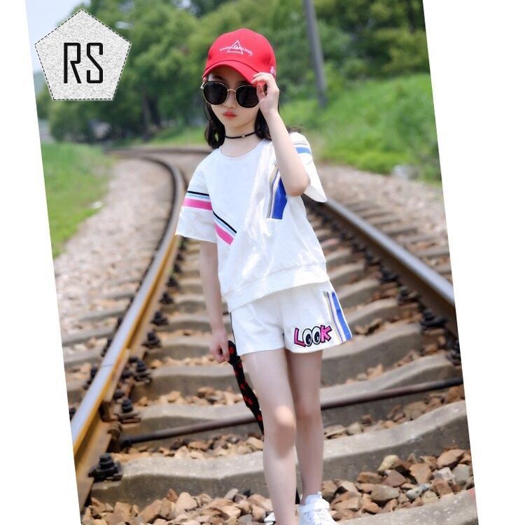 REALSELF เสื้อผ้าเด็กผญ ชุดเช็ตเด็กผญ การออกแบบแฟชั่นเกาหลี ชุดกีฬาเด็กผู้หญิง ผ้าคอตตอน ใส่สบาย2416 ราคา 194 บาท*ส่งฟรี