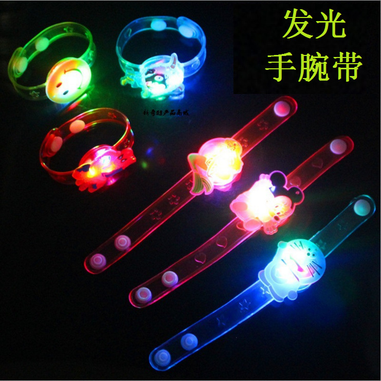 Đồng Hồ Phát Sáng Dây Đeo Cổ Tay Nhấp Nháy Vòng Đeo Tay Hoạt Hình Phát Sáng Dây Đeo Đồng Hồ Phát Sán