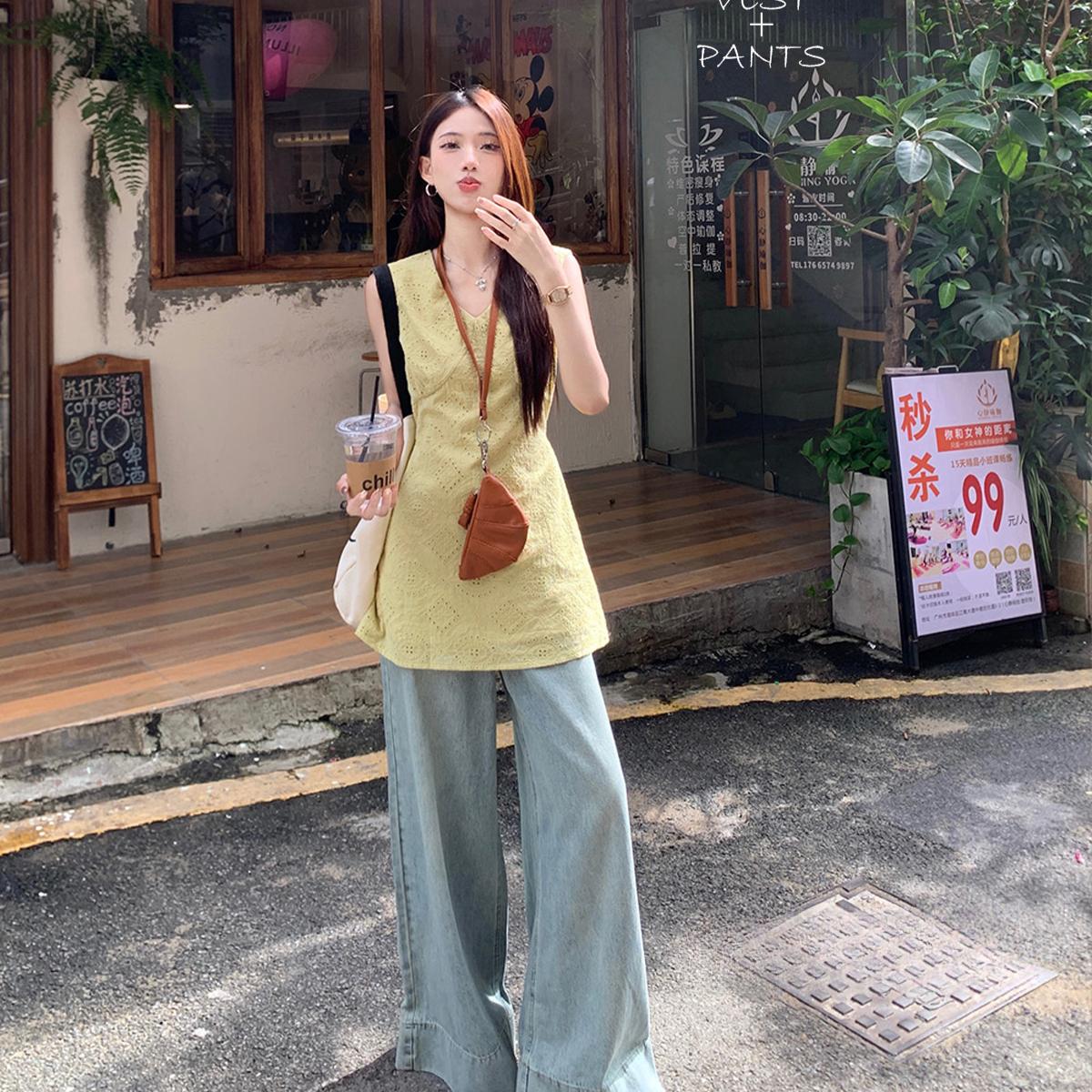 เสื้อแขนกุดสีเหลืองปักลายกลวง TM0388111LYQ ราคา 549 บาท*ส่งฟรี