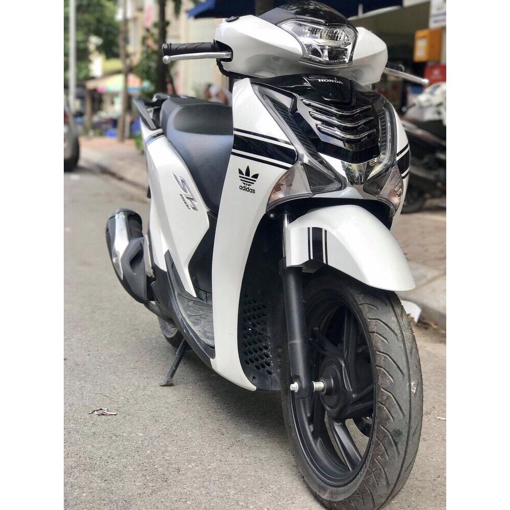 Tem chỉ adidas dán các dòng xe ga : sh 2017 -2019 ,sh 2020 - 2021 sh mode, vision.