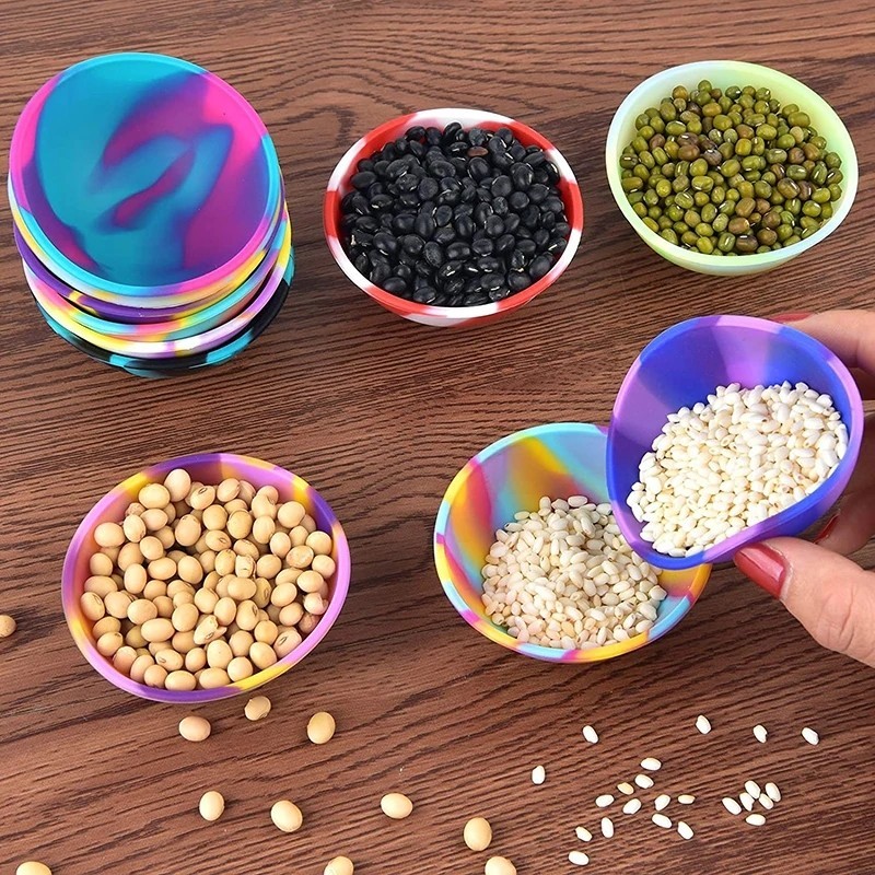 Silicone Mini Bowl Multi-Color Anti Fall Silicone Baby Food Bowl Kitchen Seasoning Bowl ราคา 15 บาท*ส่งฟรี
