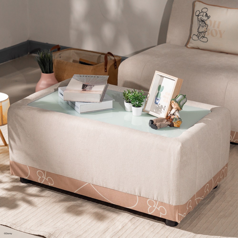 Disney Home โต๊ะกลาง ท็อปกระจก DISNEY รุ่น MICKEY-A/C สีไลท์เกรย์ (90 x 53 x 40 ซม.) ราคา 6,200 บาท*ส่งฟรี