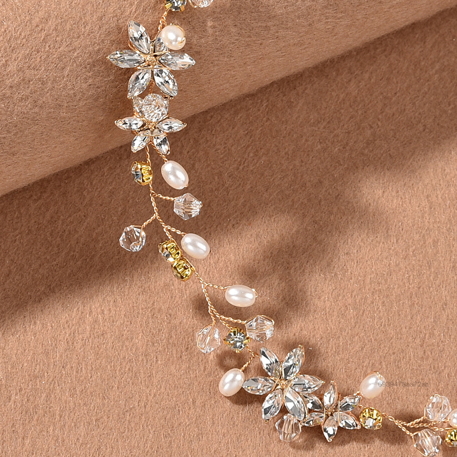 แถบคาดศีรษะแต่งงานสำหรับผู้หญิงไข่มุกคริสตัลหูฟังที่สง่างามพร้อมริบบิ้นสำหรับงานเลี้ยงจัดงานแต่งงาน LA3PF-UNI-TH - ยี่ห้อ 君皓 ราคา 245 บาท*ส่งฟรี