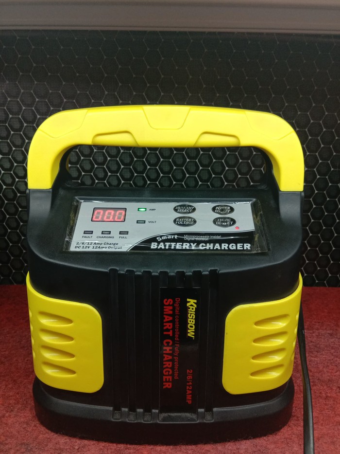 KRISBOW CHARGER AKI MOBIL 12V 2A/6A/12A(OTOMOTIF) Harga 1,490,000 rupiah*Gratis Ongkir