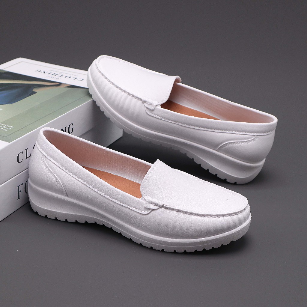 Shop White Nursing Shoes Online with Best Discounts and Low Prices