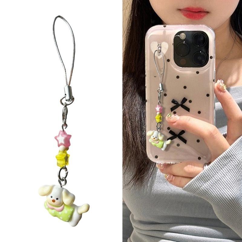 Elegant Sausage Dog Mobile Charm Enhances Your Phone's Appeal Portable Resin Build for Easy Use and Portability ราคา 12 บาท*ส่งฟรี