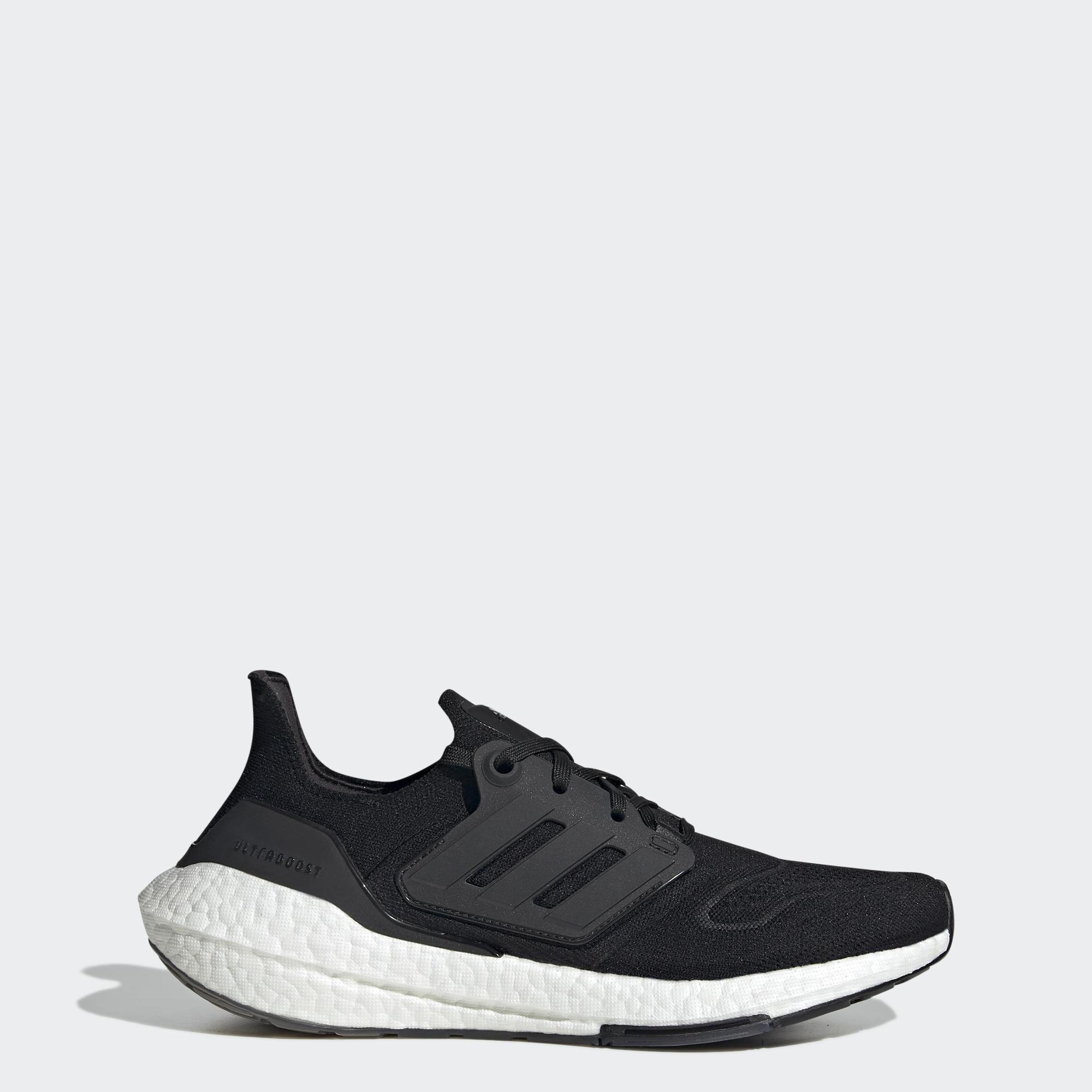 Ultra boost core 2024 black 2.0 ราคา