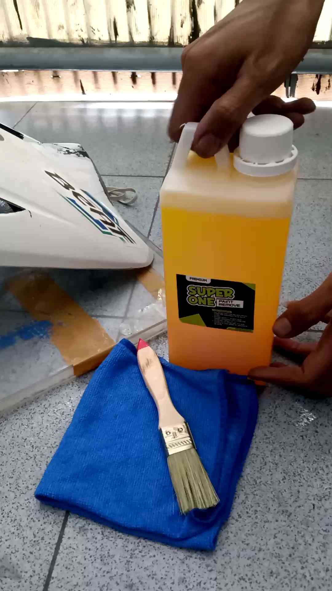 Paint remover perontok cat body plastik abs Paint Remover 500 Ml