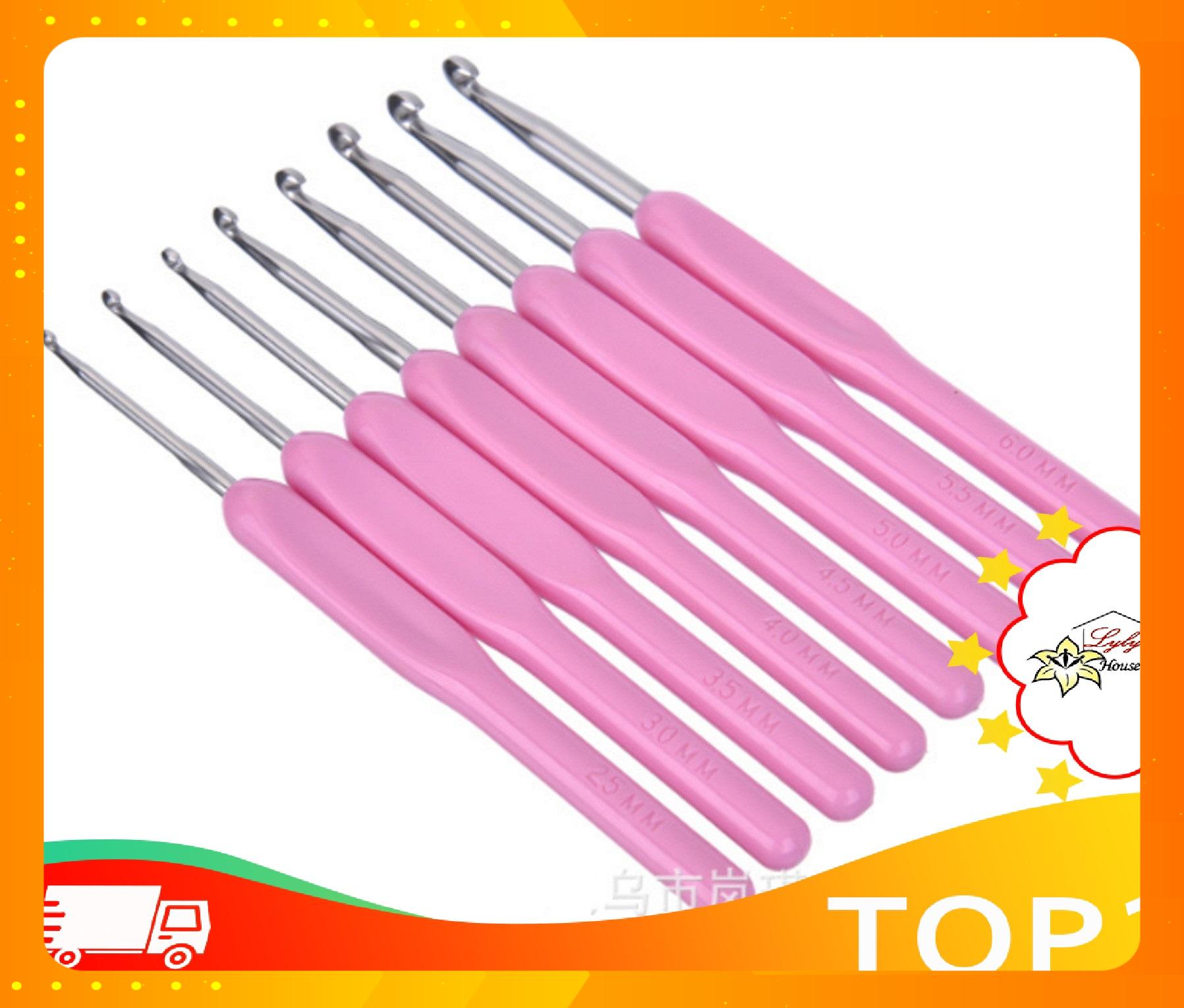 Bộ kim móc size lớn , set kim móc hồng gồm 8 cây size từ 2.5mm đến 6mm ,  kim cán nhựa chắc chắn dễ móc các loại len