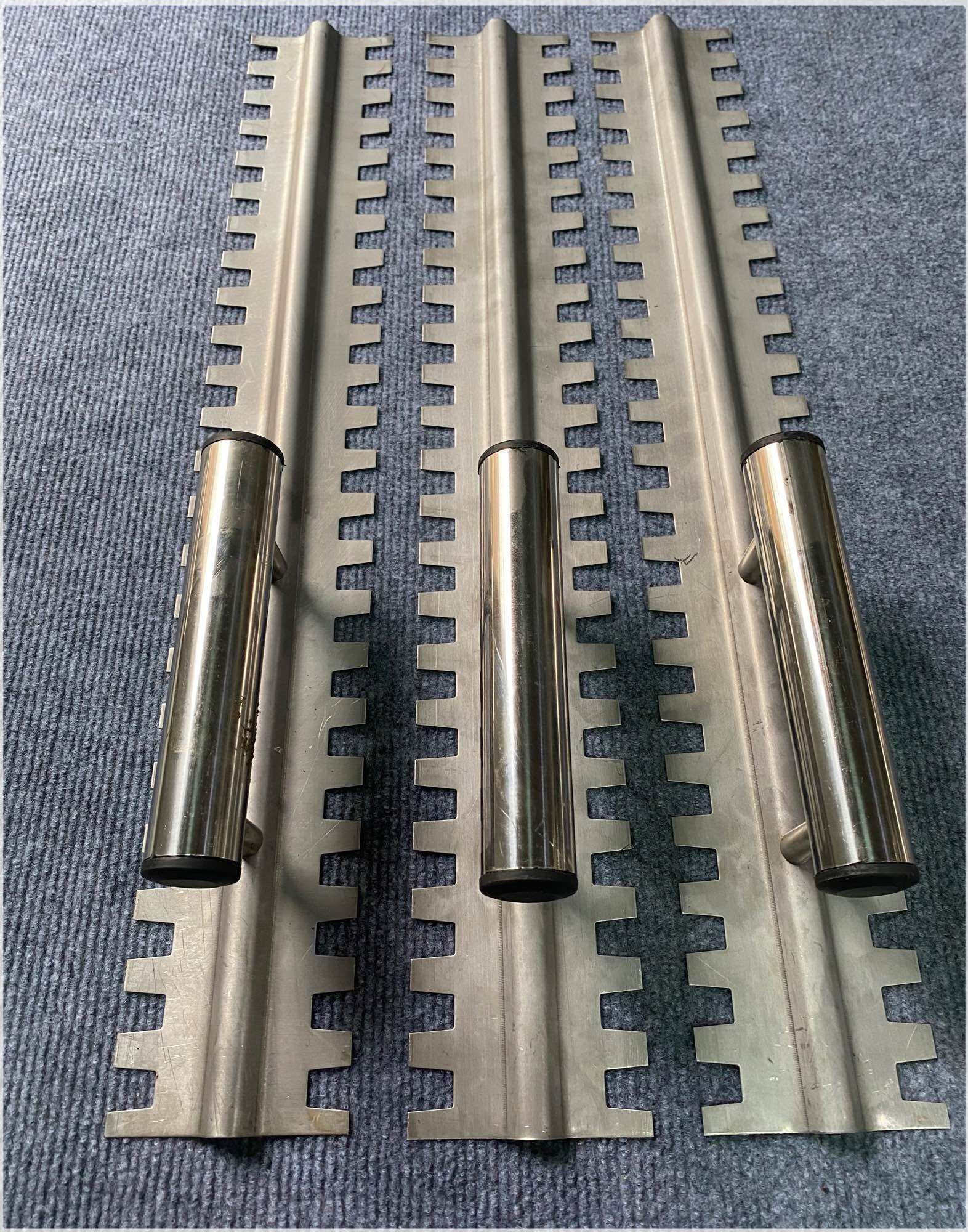 Bàn Gạt Keo -Hồ Dầu -Bay Trét Răng Cưa Inox 6 Tất -Răng Cưa U15mm .