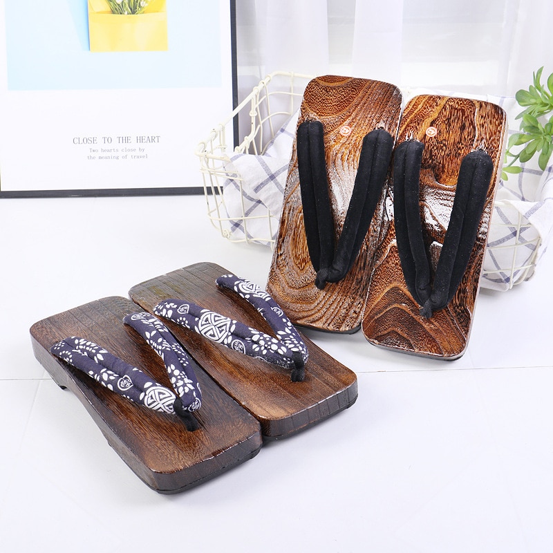 Japanese Slippers Traditional Shoes Geta Wooden Clogs Sandals Indoor  Outdoor Slippers for Women Mens High Heel Shoes Flip Flop,Open Toe Slipper  for Travel (Color : B, Size : EUR44-45) price in Saudi