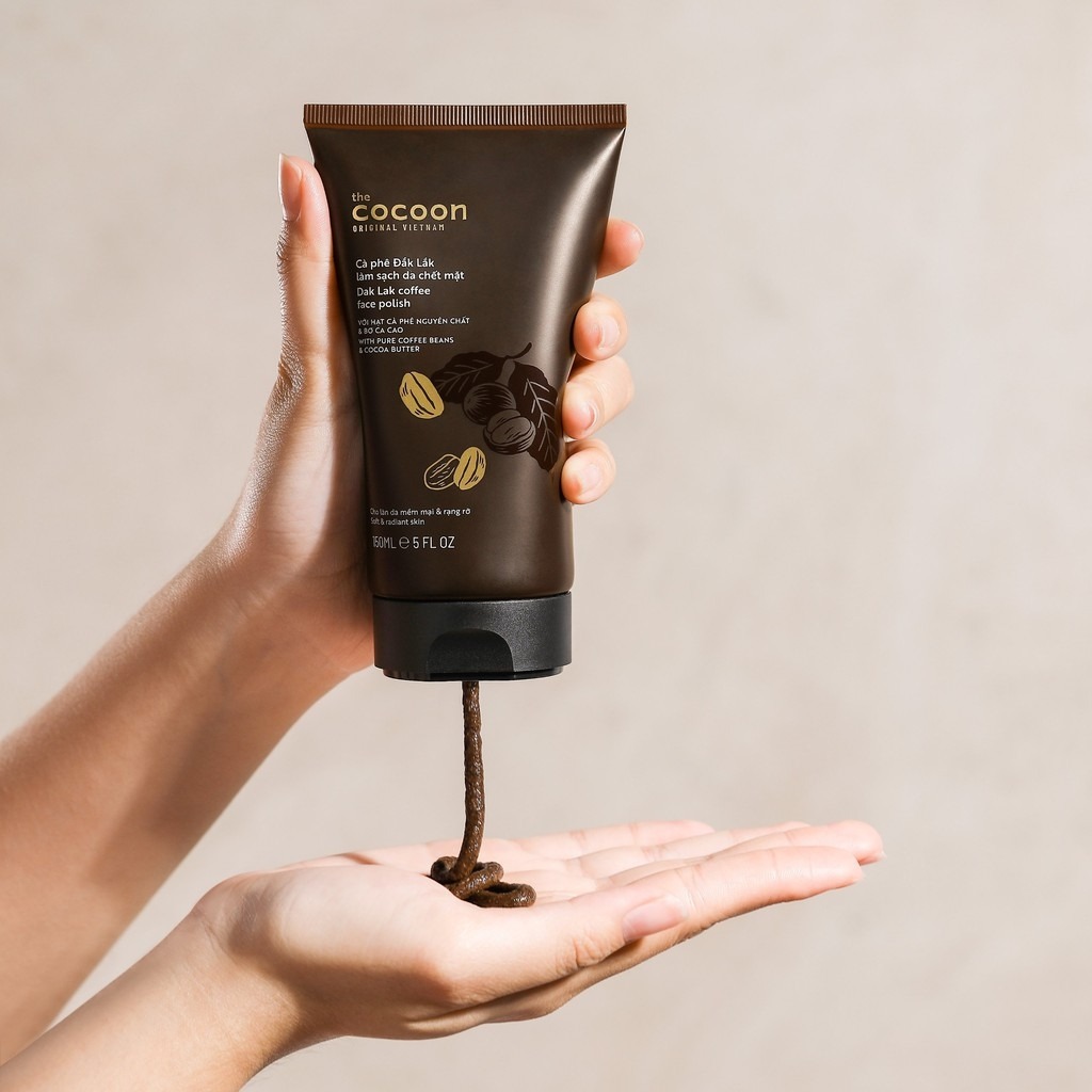Tẩy tế bào chết Cafe Cocoon tuýp siêu đẹp nè 150ml - H.E.E COSMETIC
