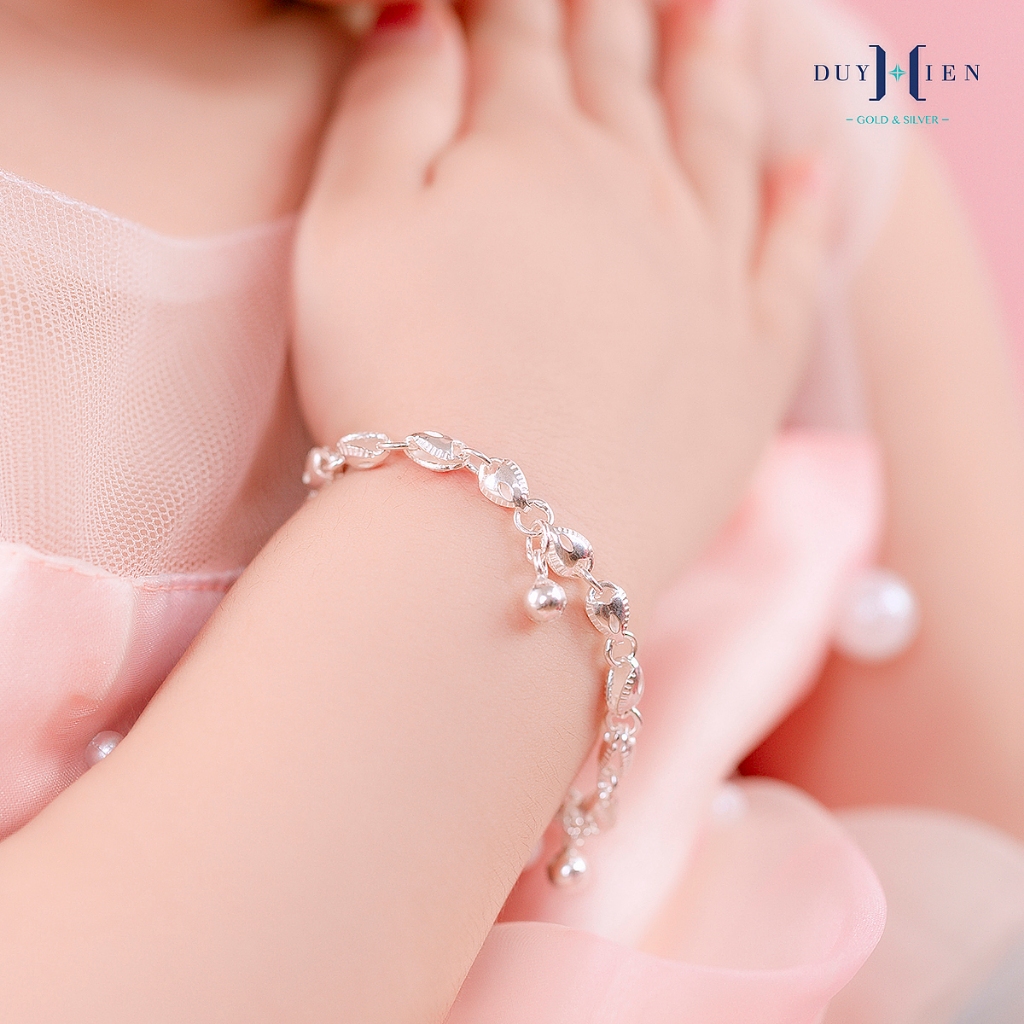 Lắc Bạc Cho Bé Đeo Chân Đeo Tay Đủ Các Kiểu Mẫu Có Chuông Kêu Ngộ Nghĩnh Đáng Yêu - Vàng Bạc Duy Hiể