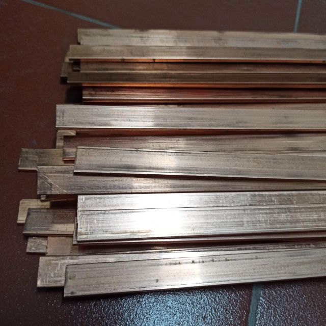 Thanh đồng cái đỏ dùng chế máy hàn